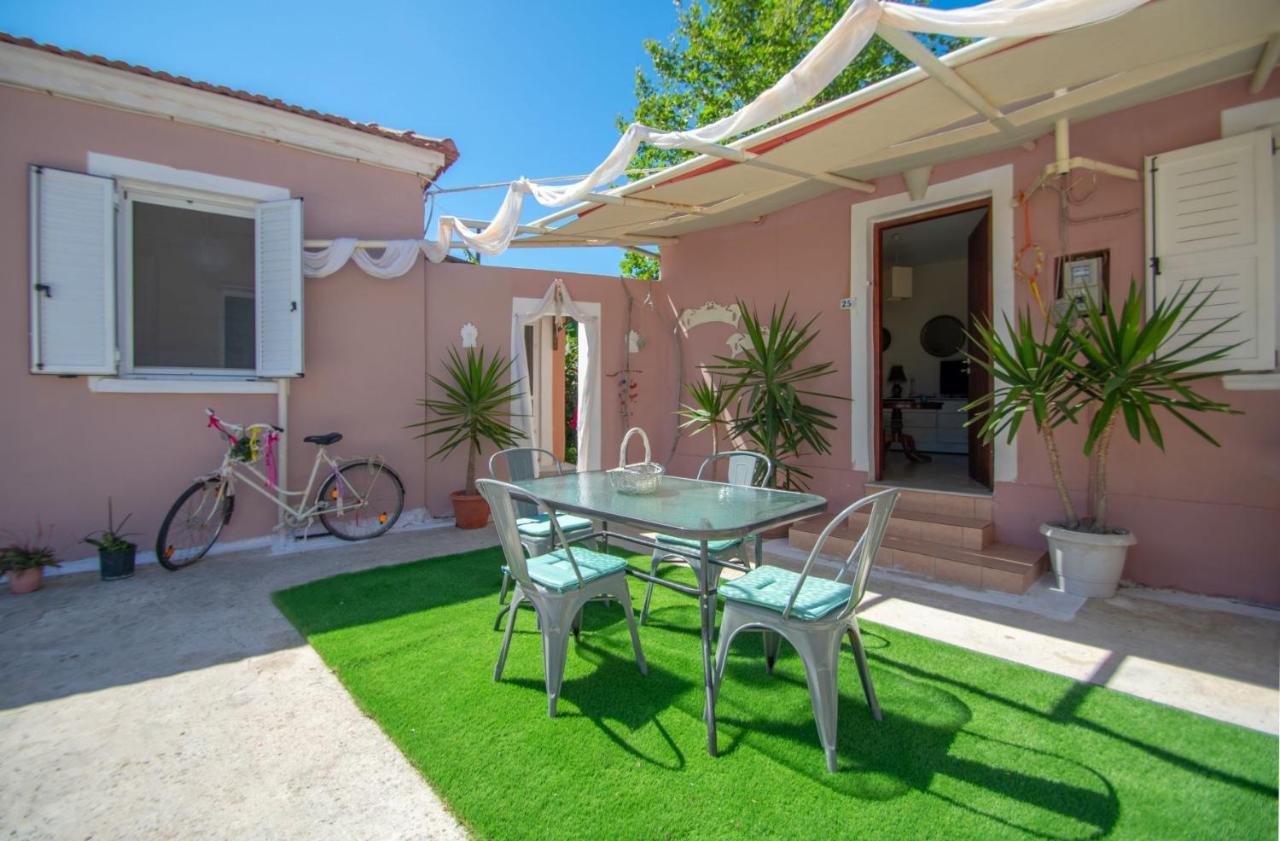 Doras Beach Bungalow B By "Elite" Plános Eksteriør bilde